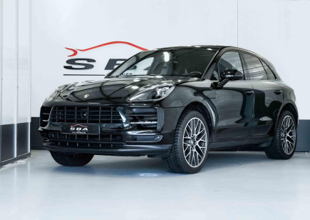 Porsche Macan S