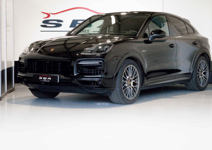 Porsche Cayenne E-Hybrid Coupé Platinum Edition