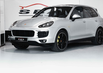 Porsche Cayenne S E-Hybrid Platinum Edition