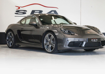 Porsche 718 Cayman