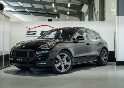 PORSCHE Macan S