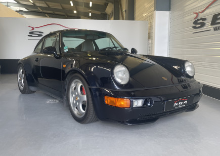 PORSCHE 911 Carrera 4 Coupé Turbo-Look (964)