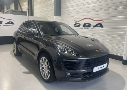 Porsche Macan S 