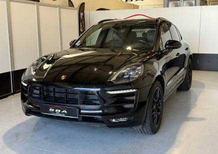 PORSCHE Macan GTS