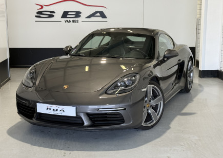 Porsche 718 Cayman