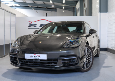 PORSCHE Panamera 4 E-Hybrid 