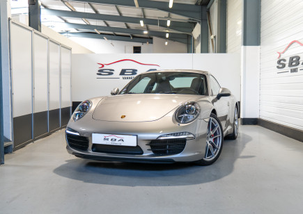 PORSCHE 911 Carrera S 