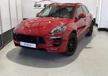 PORSCHE Macan GTS